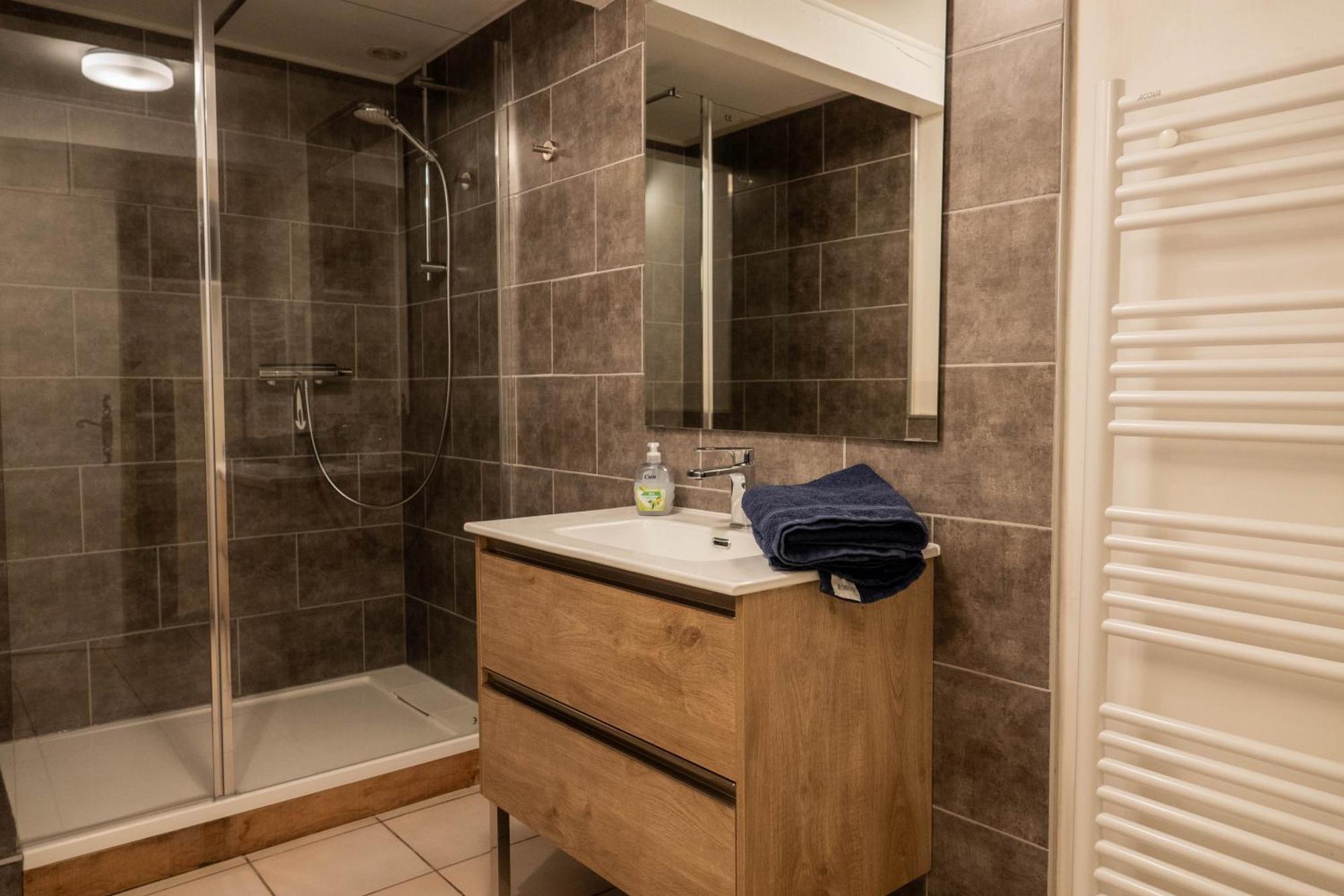 Ferienwohnung Rives De Bourges Burzet Exterior foto