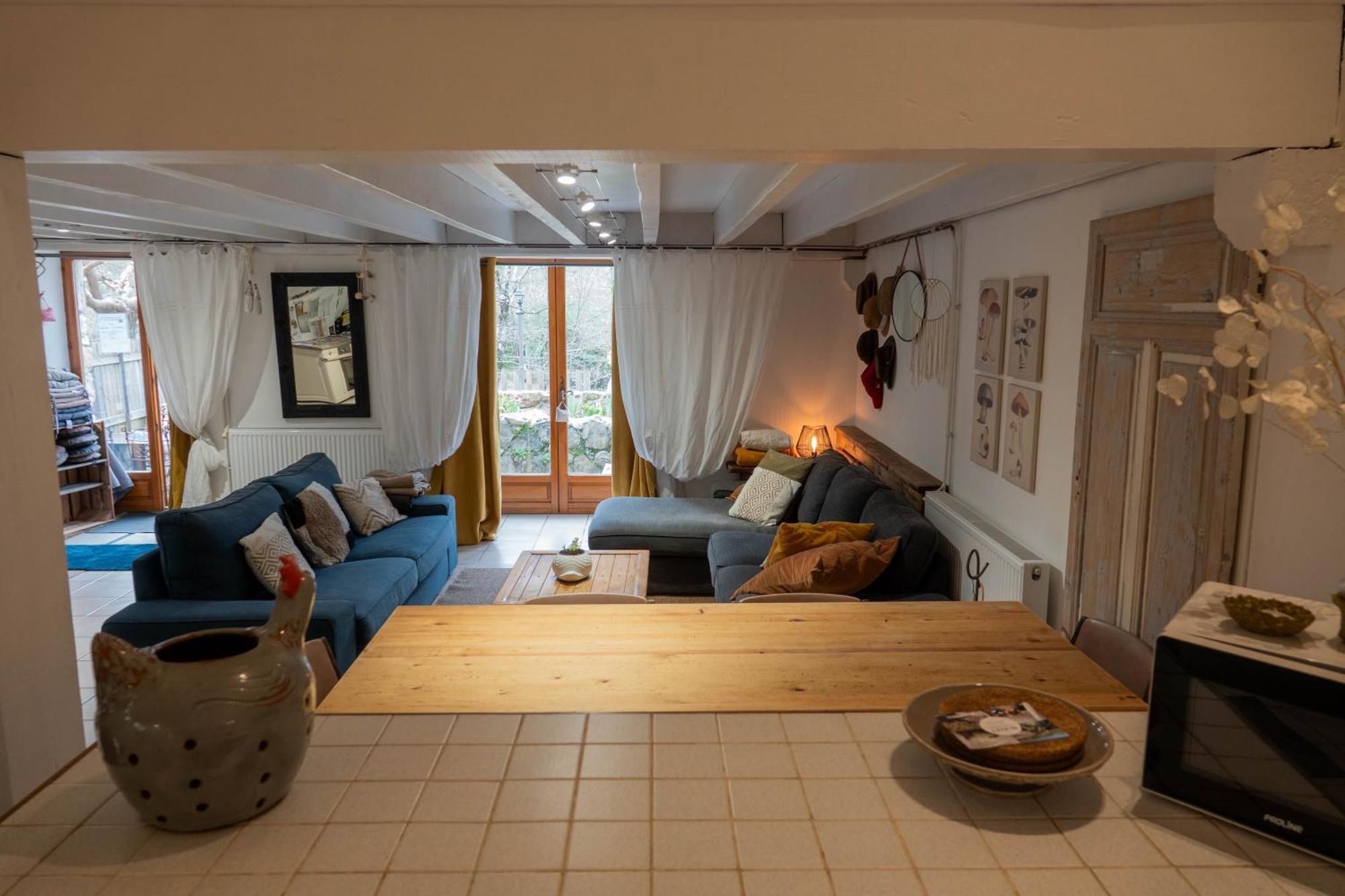 Ferienwohnung Rives De Bourges Burzet Exterior foto